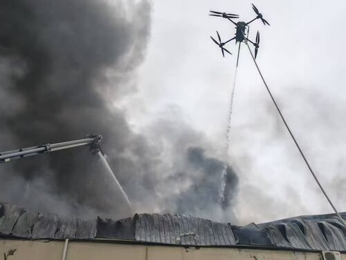 Latest company news about "Air Sentinel" in the fire: Mayowei Fire Control tethered UAV enables new force of intelligent fire fighting