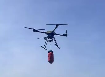 Latest company news about Drone-Tethered Firefighting Buckets vs. Firefighting bombs: which equipment is more suitable for your needs?